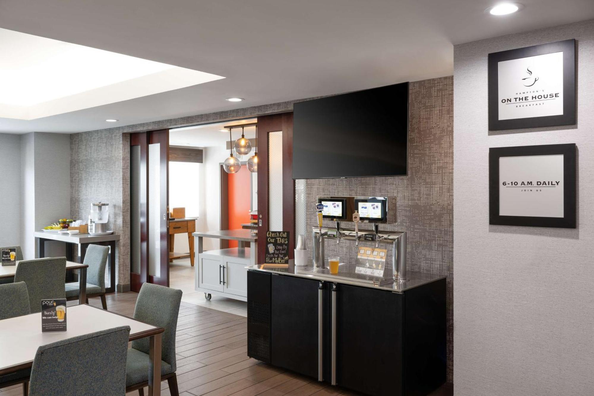 Hampton Inn Seekonk Zewnętrze zdjęcie